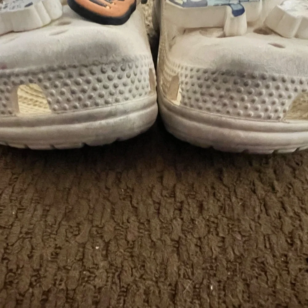 CROCS SIZE C10 - Picture 3 of 7